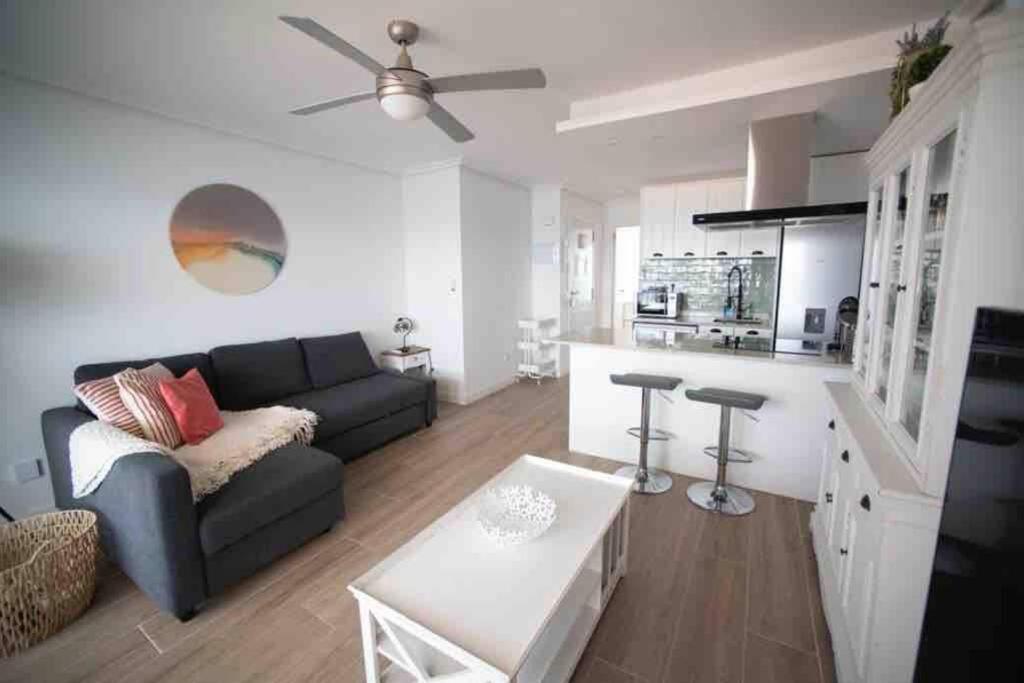 Renovated In With Great Sunset Apartment